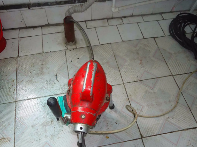 青山湖下水道疏通