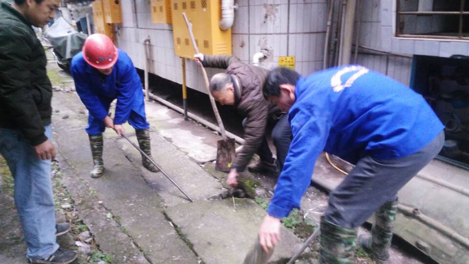 青山湖清掏化粪池、管道疏通一站式服务<高效><技术><可靠>